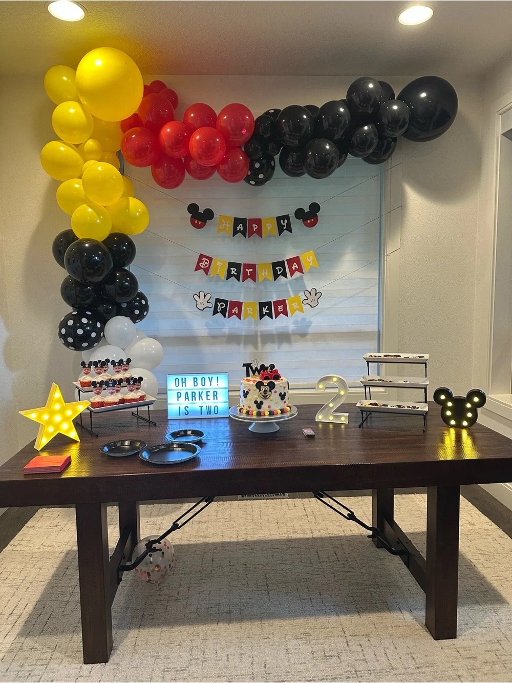 Mickey Mouse “Oh Twodles!” Birthday party decor
